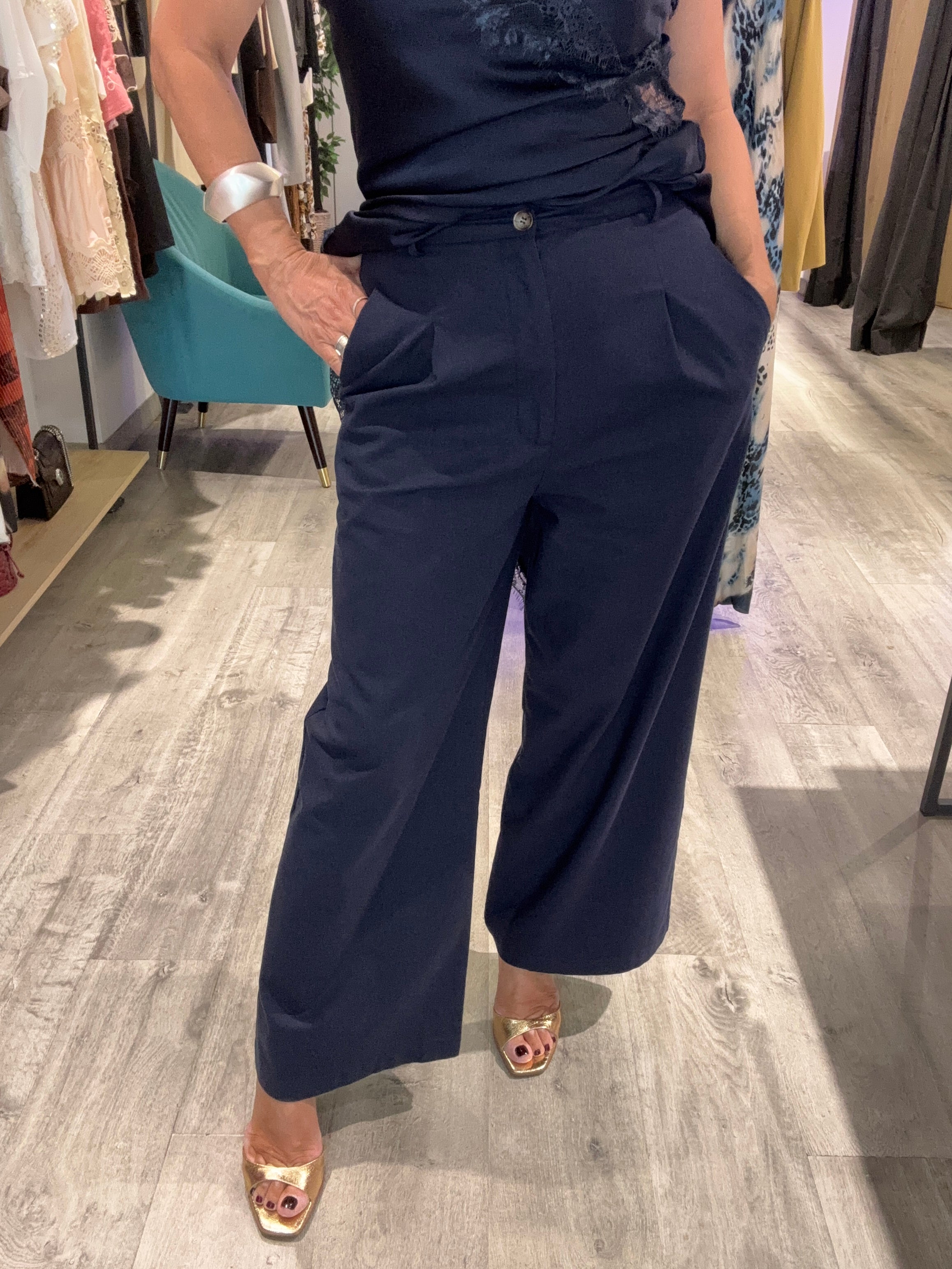 Pantalón azul Navy