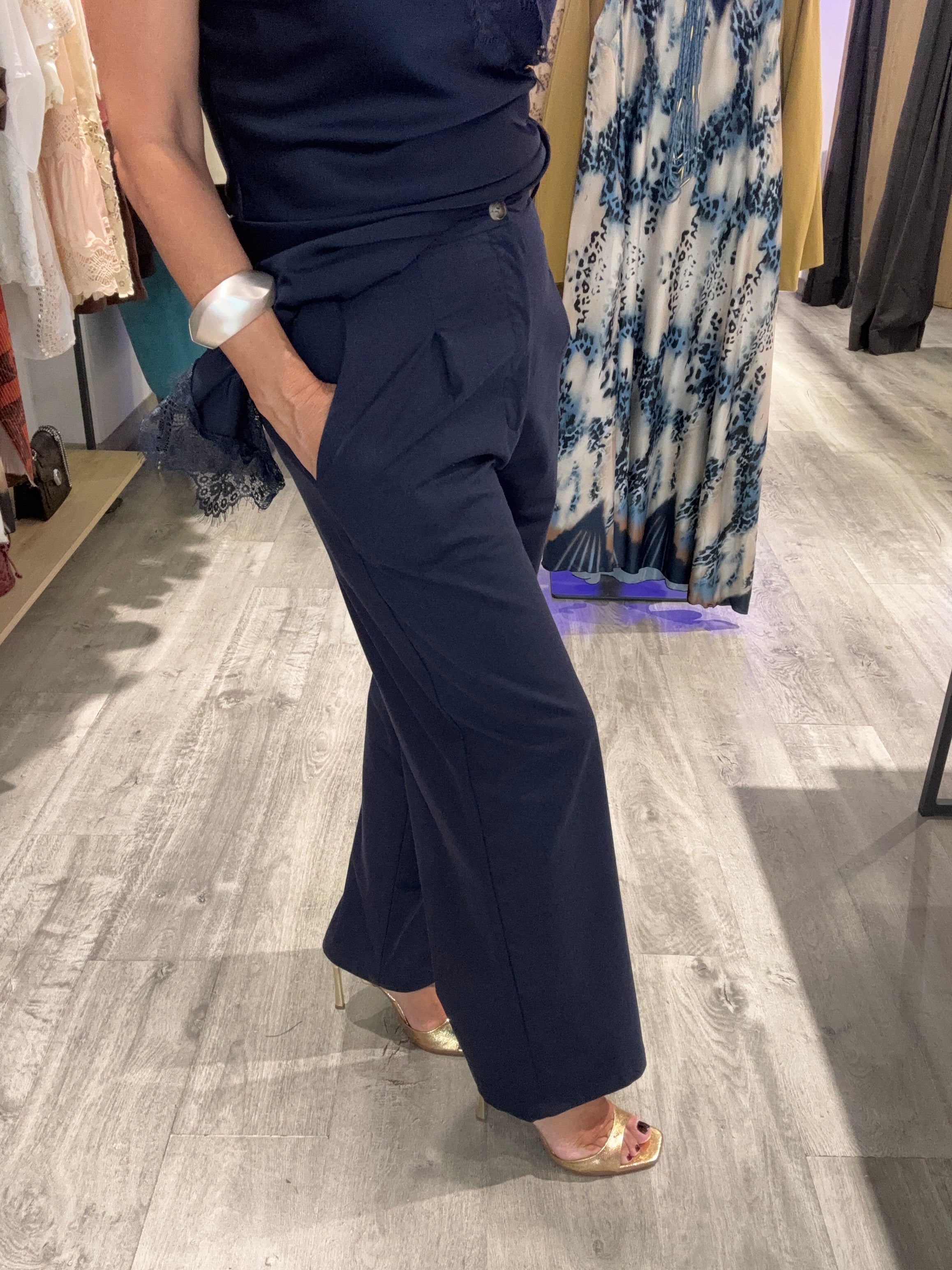 Pantalón azul Navy