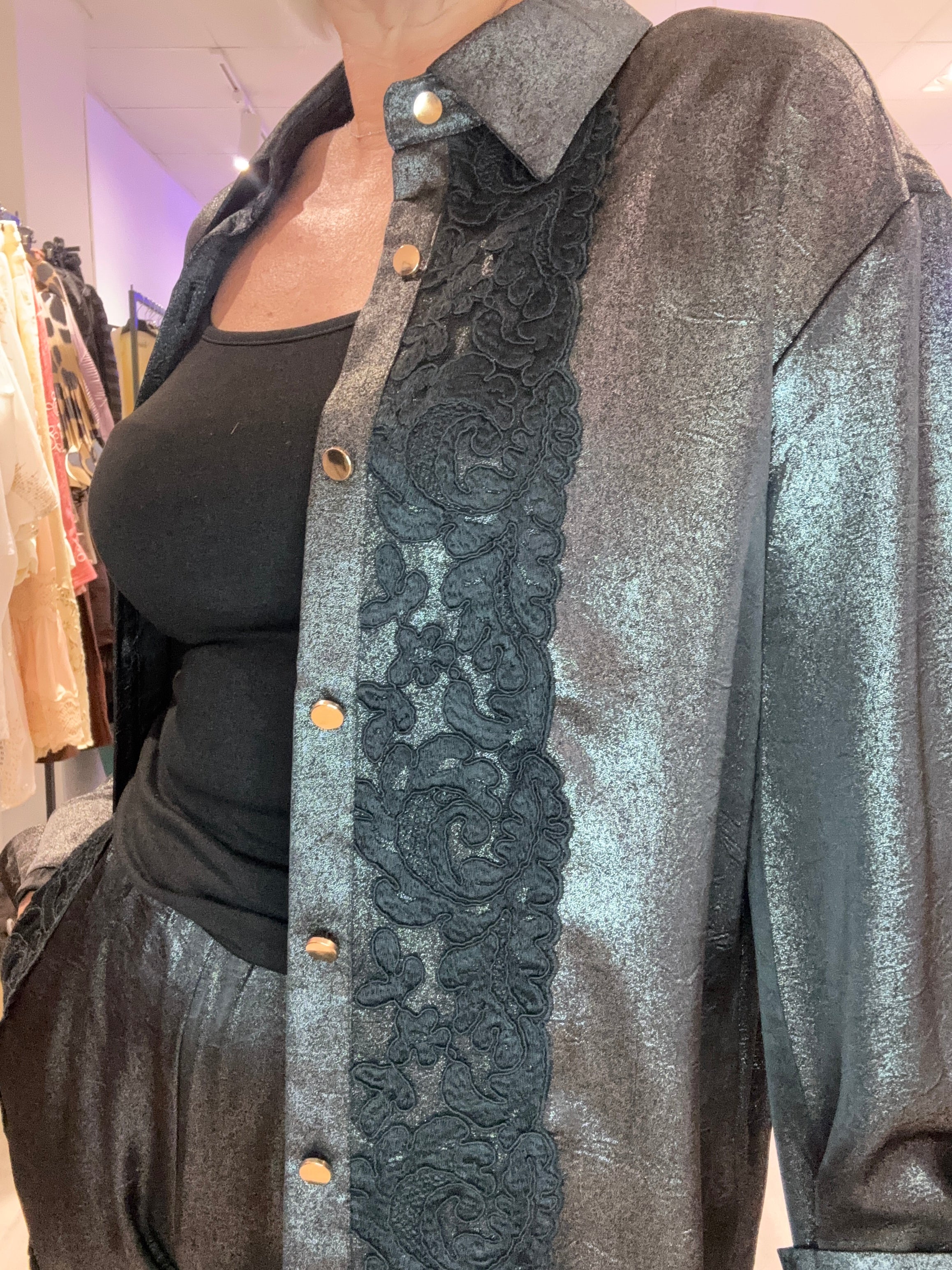 Conjunto L’nuite