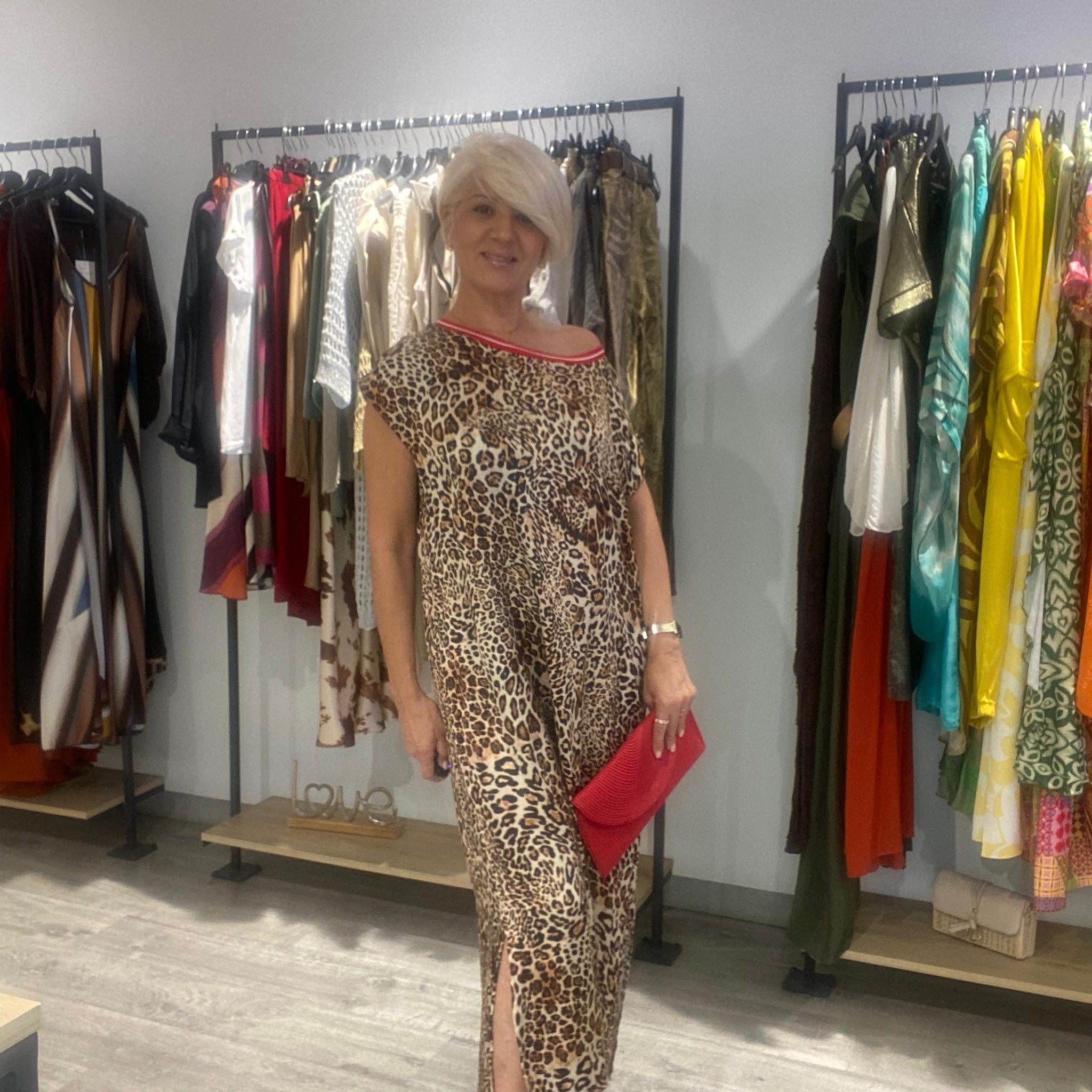 Vestido satinado animal print