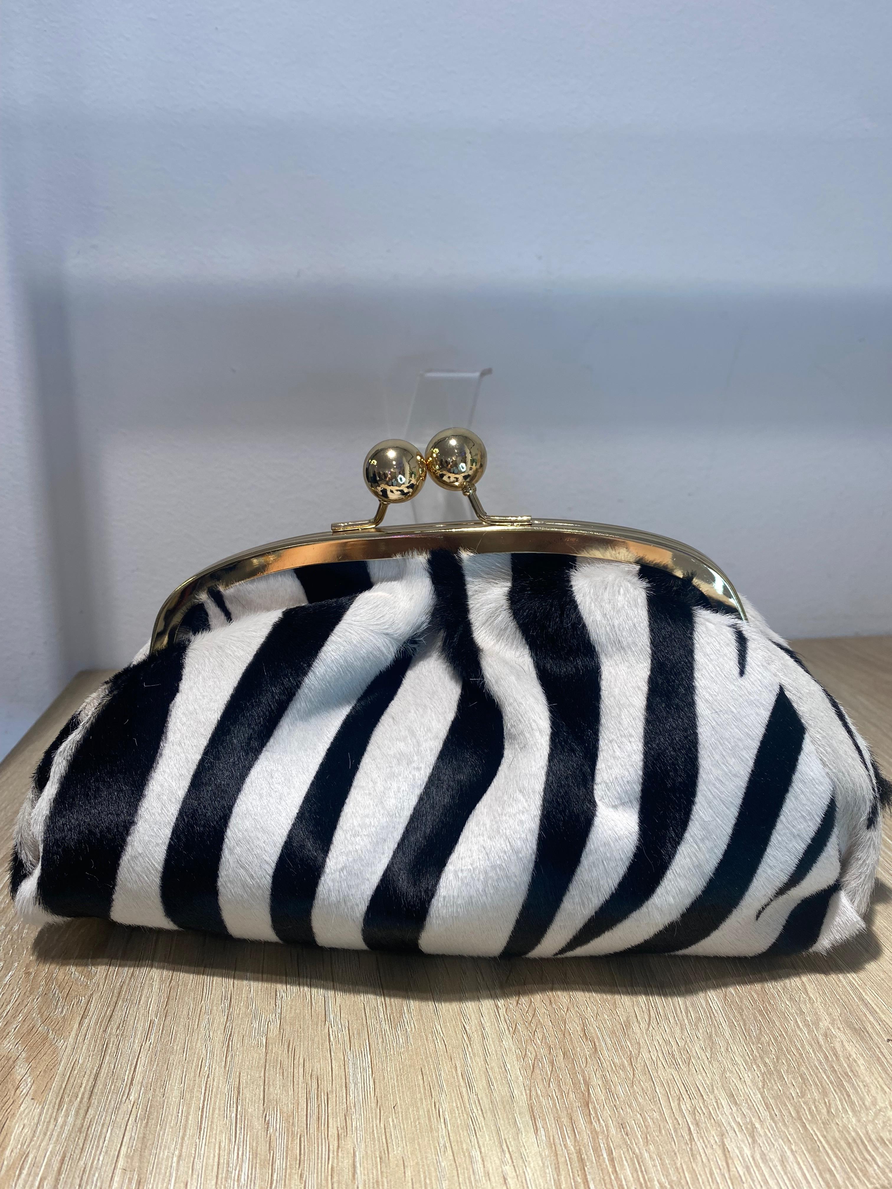 Bolso monedero zebra piel