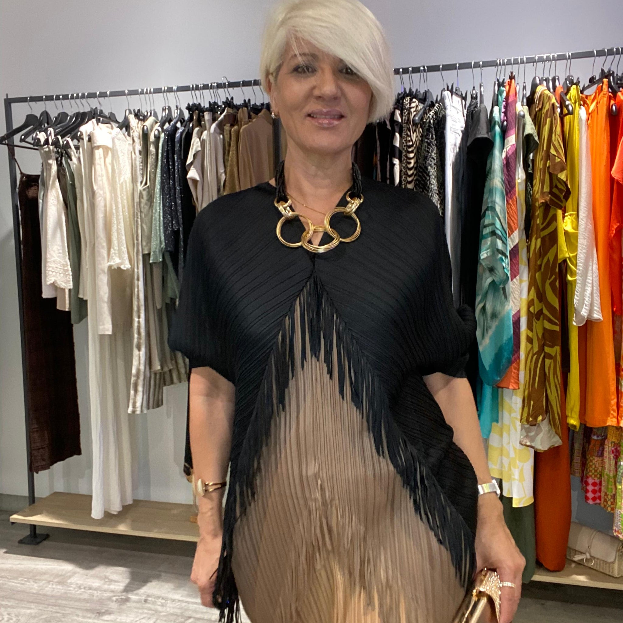 Vestido boho flecos negro