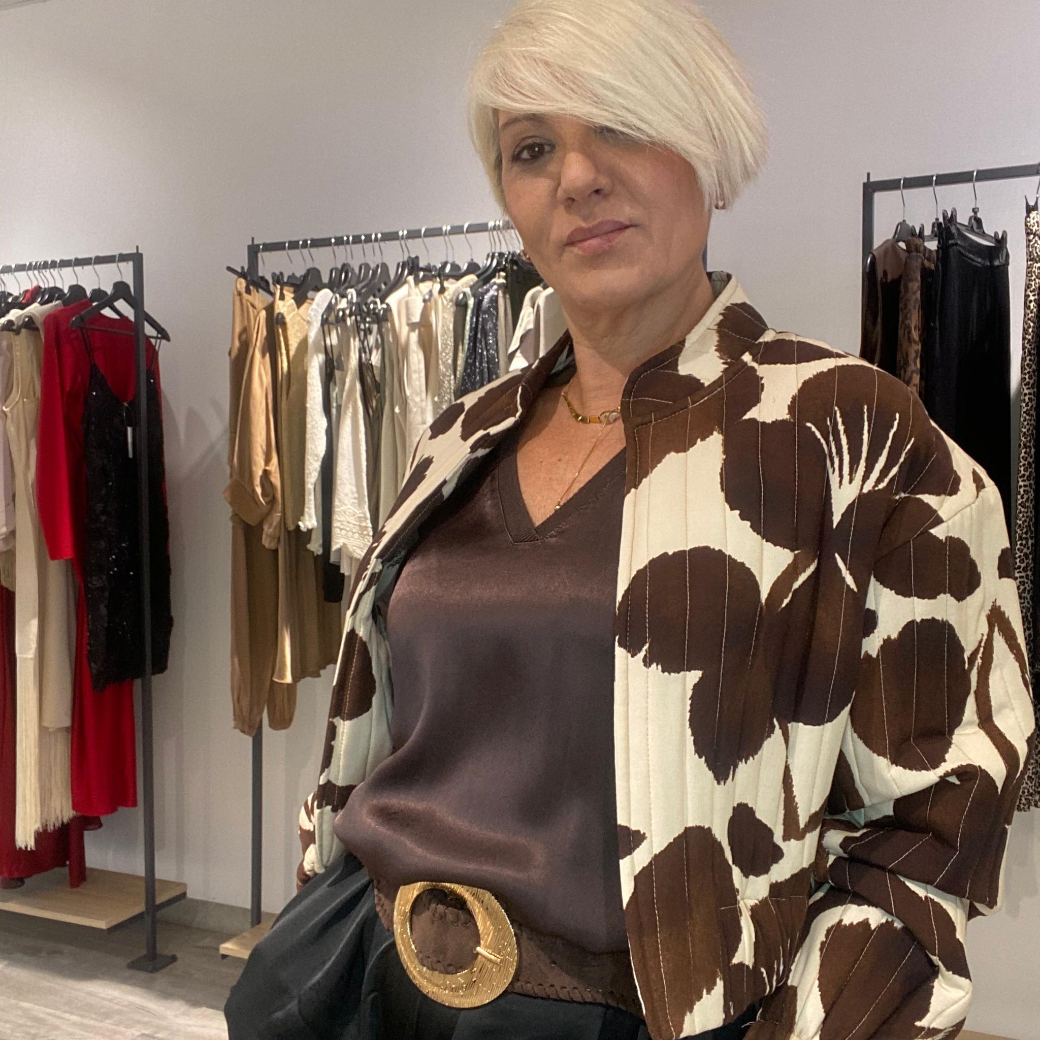 Bomber flores acolchada