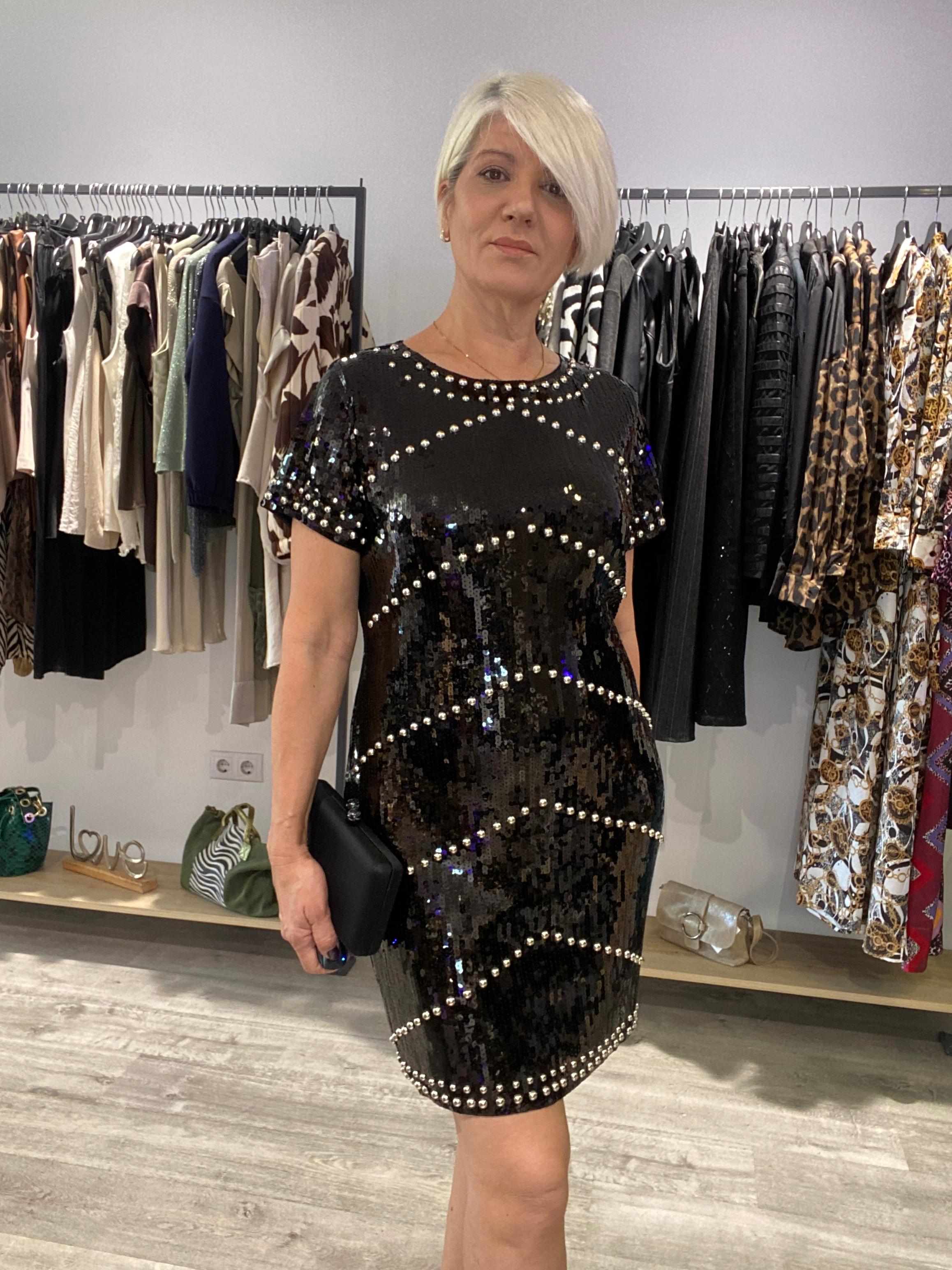 Vestido Pallets con tachas