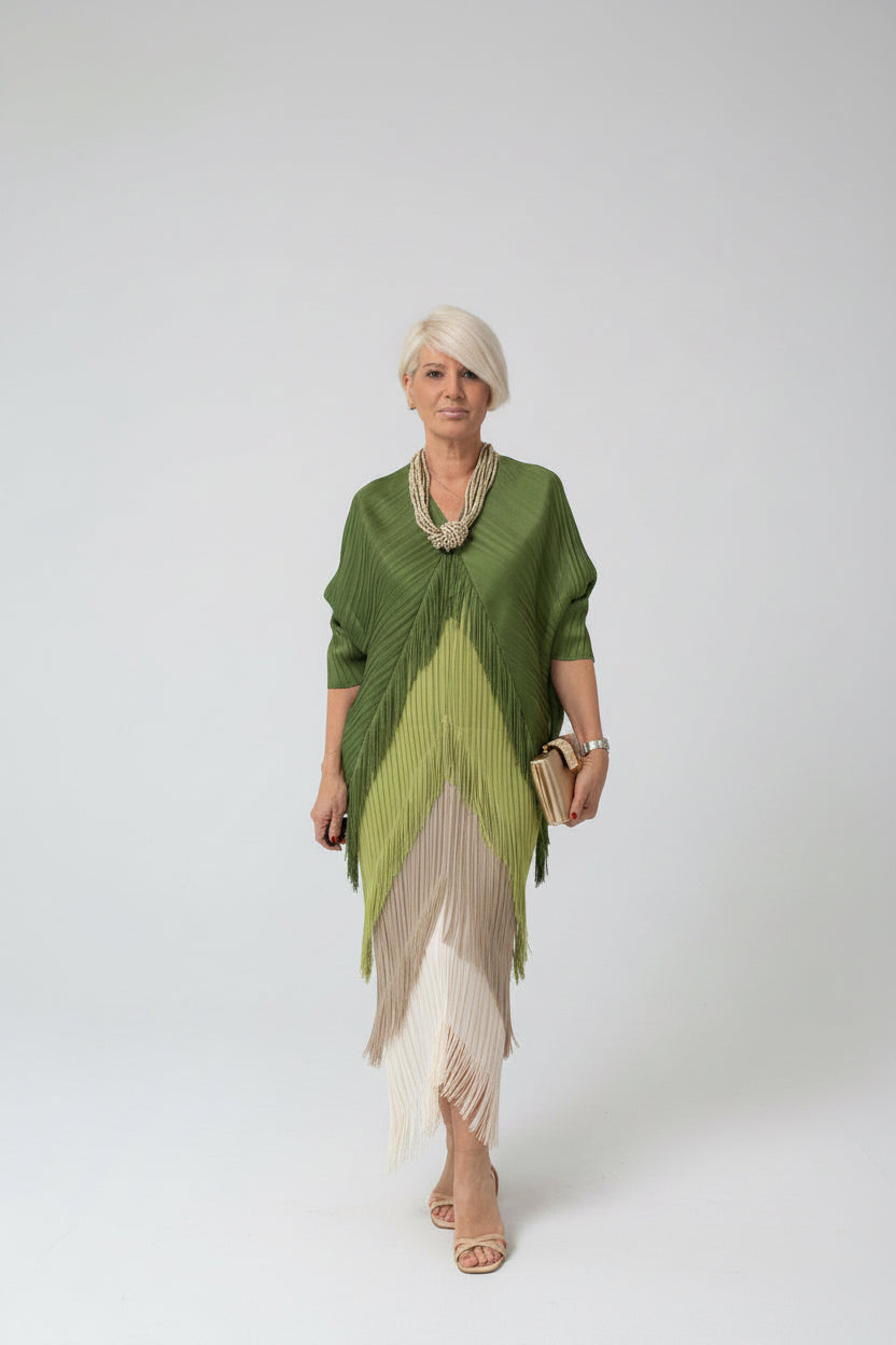 Vestido boho flecos verde combinado