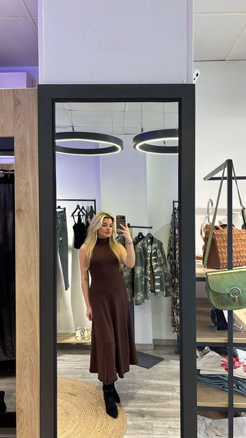 Vestido  punto marron chocolate  con pedreria