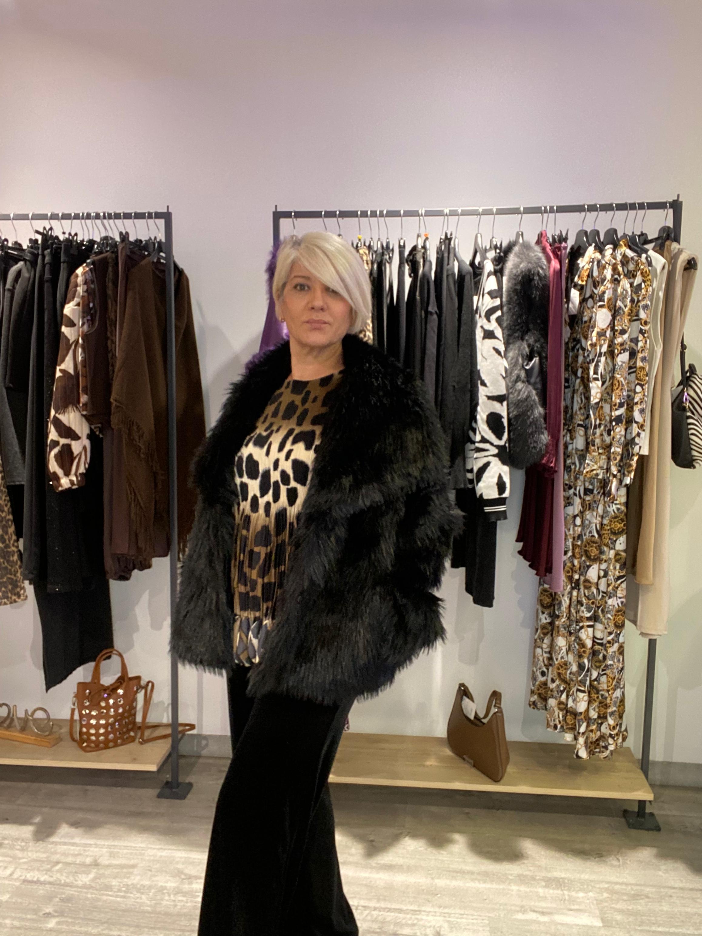 Chaqueta de Pelo Sintético Azabache - Estilo Boho Luxe