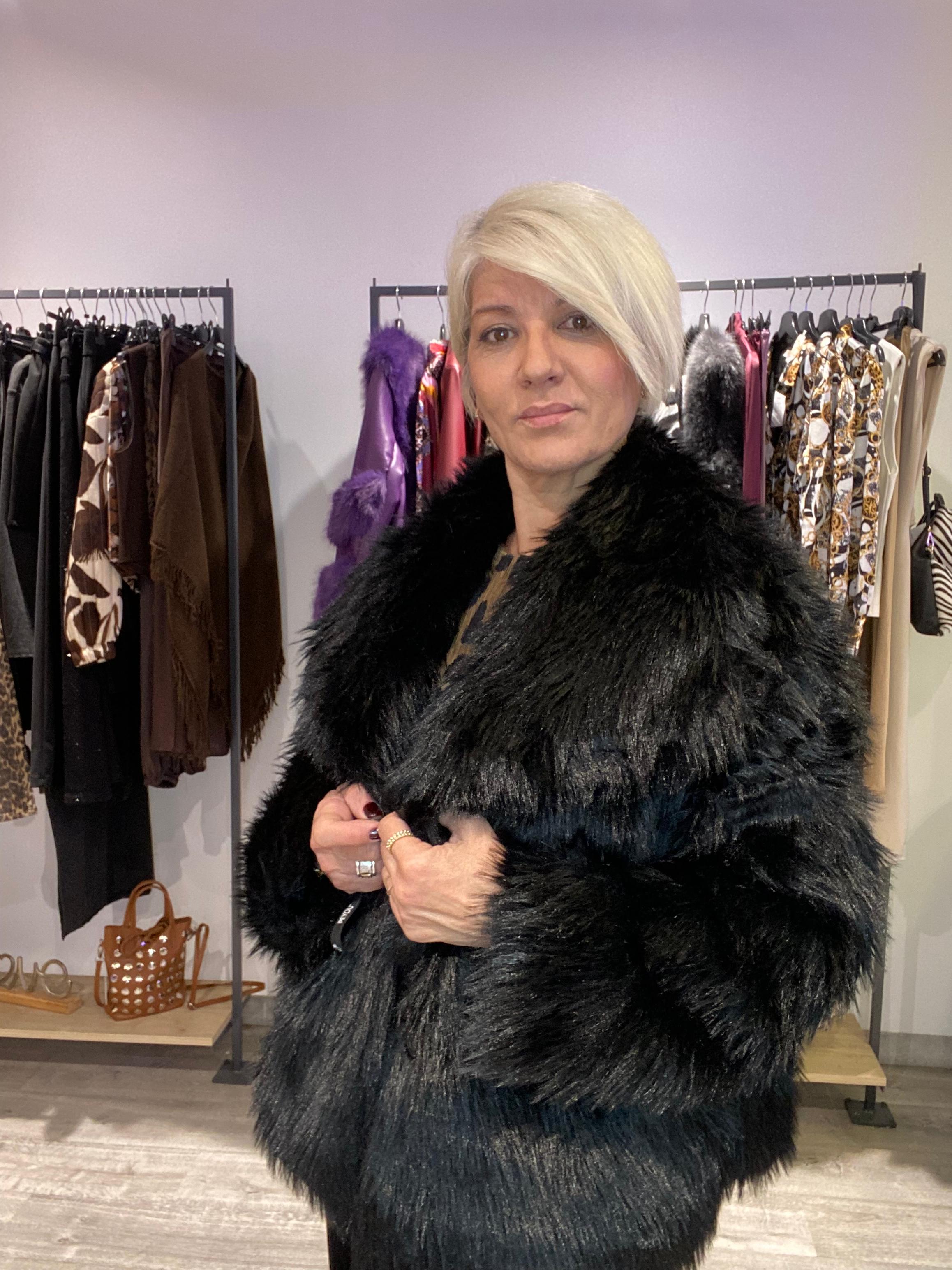 Chaqueta de Pelo Sintético Azabache - Estilo Boho Luxe