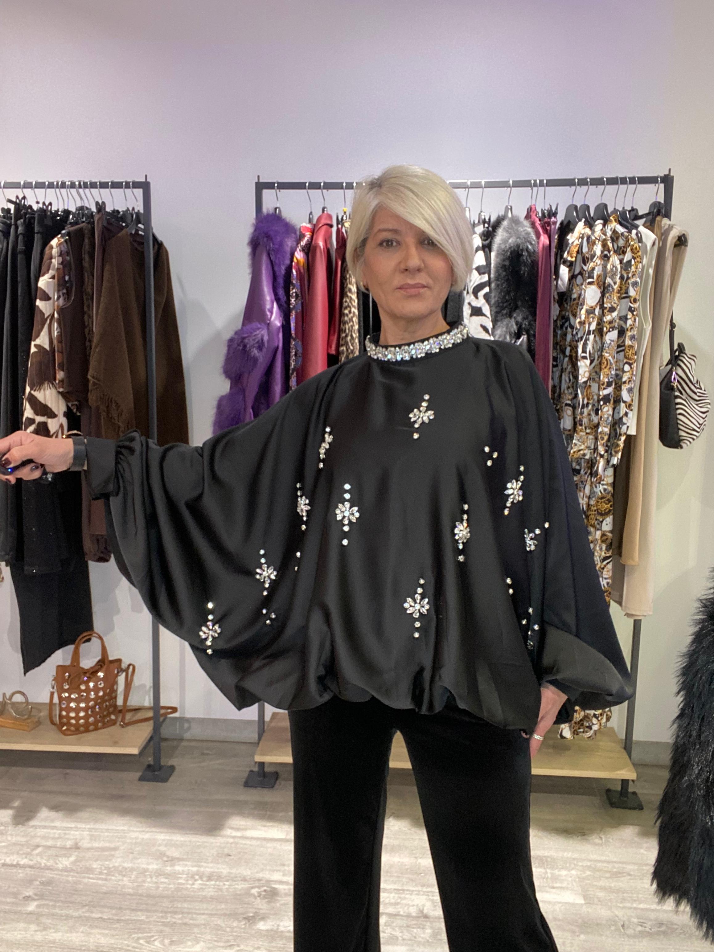 Blusa Diana Negra Elegante - Estilo Boho Sofisticado