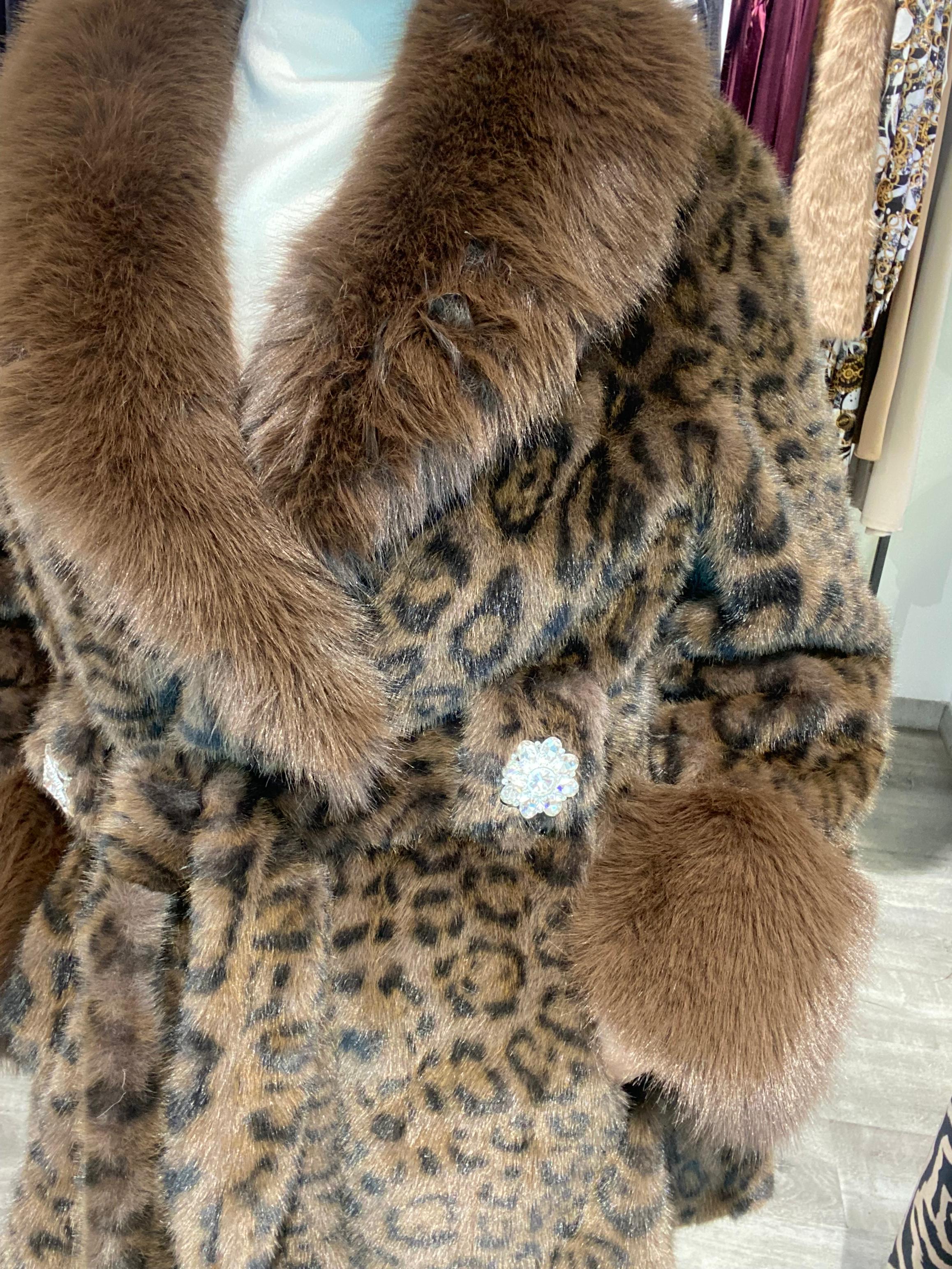 Abrigo Pelo Animal Print - Statement Boho-Luxe Invernal