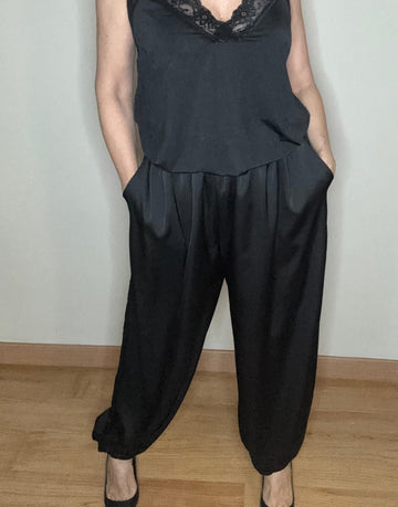 Pantalón Bombacho negro satinado (curvi)