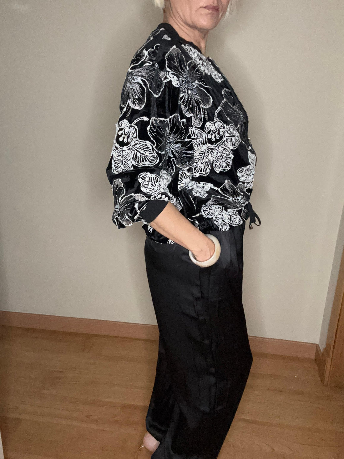 Pantalon bombacho negro