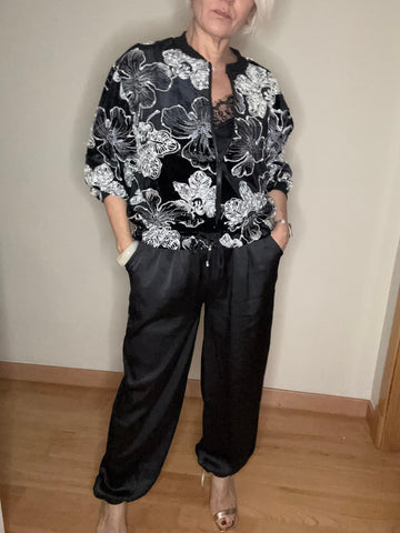 Pantalon bombacho negro