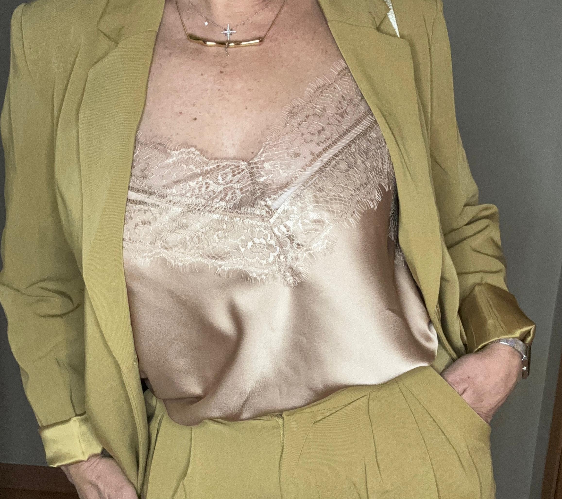 Lencero satinado encaje