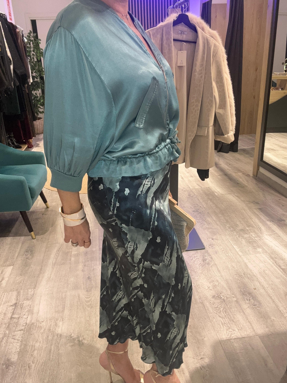 Falda Satinada Mares