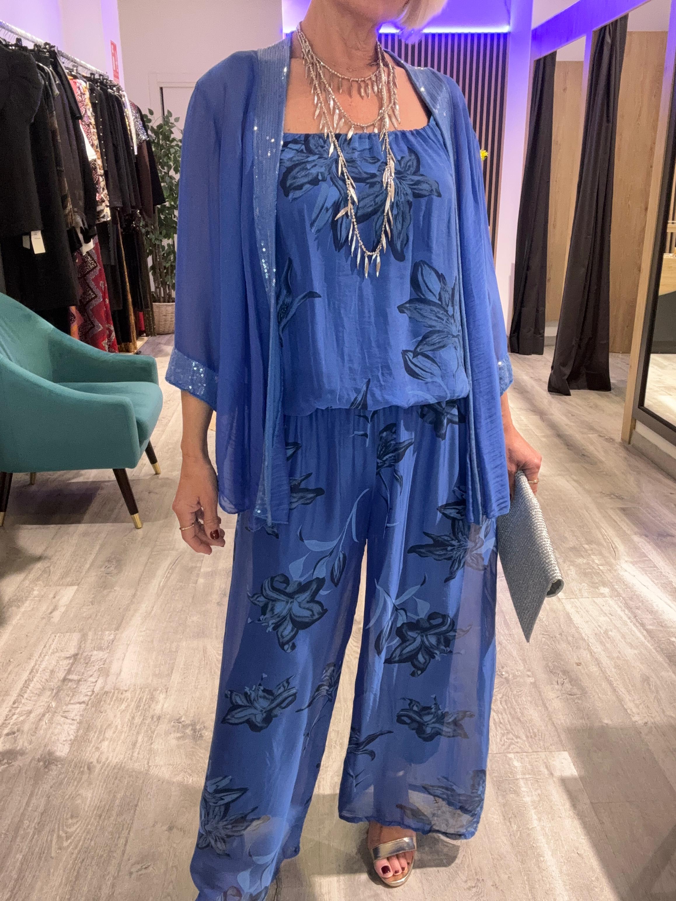 Mono y caftan seda Amares