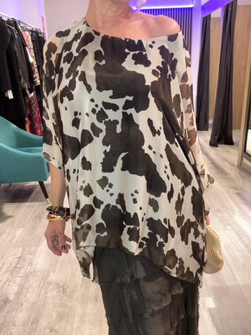 Conjunto falda y blusa wengue