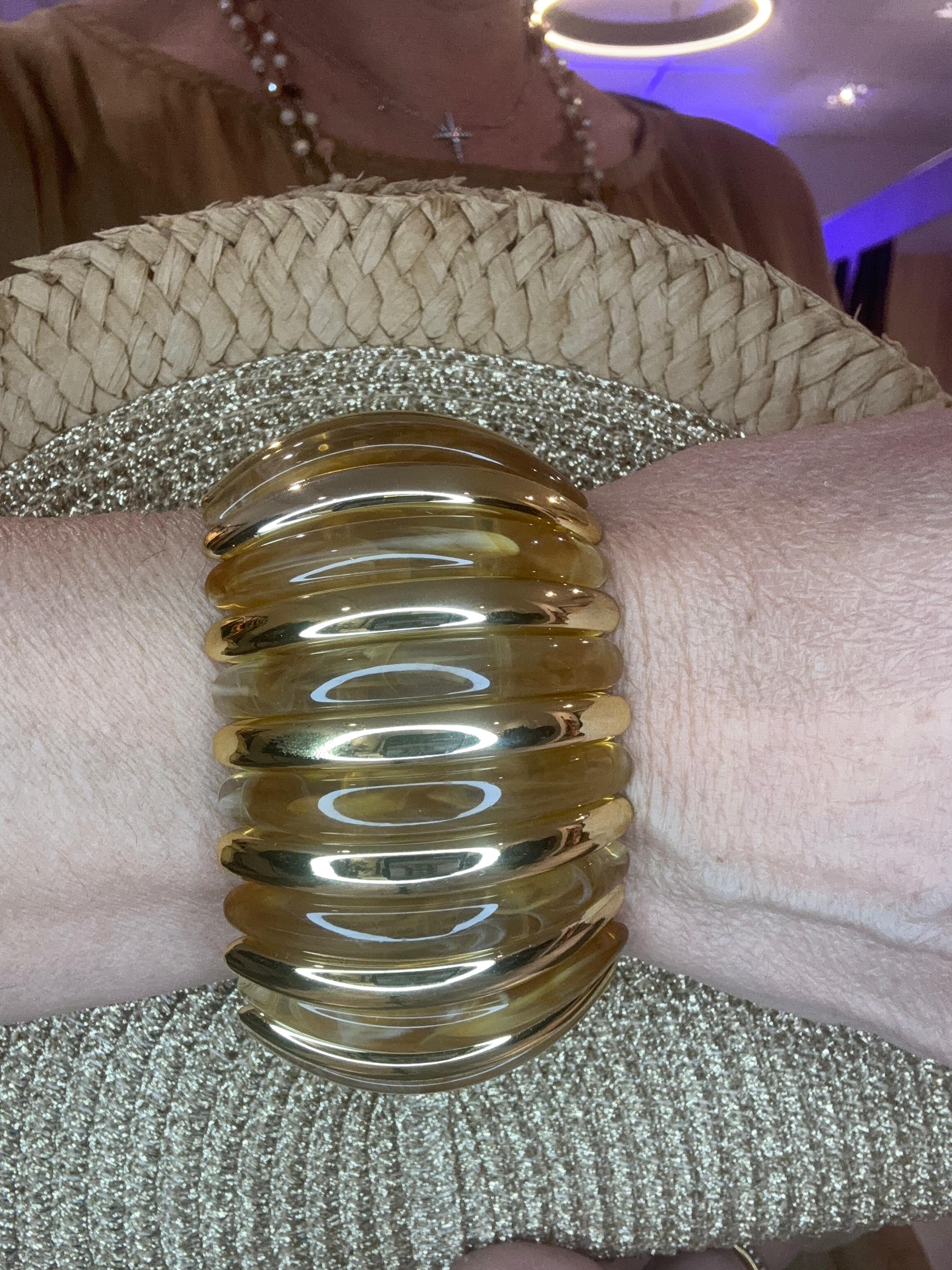 Brazalete acero y resina  ajustable