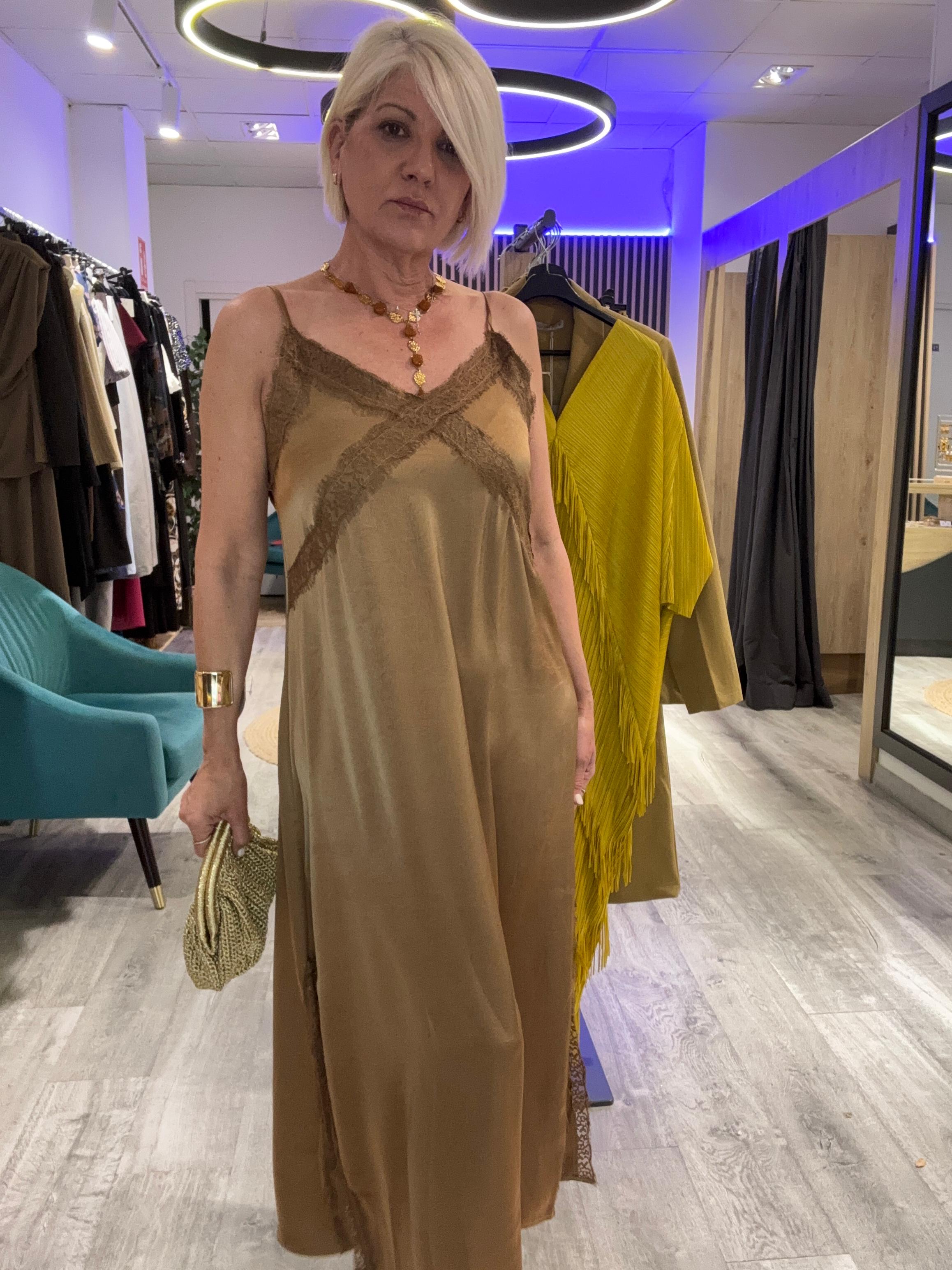 Vestido lencero