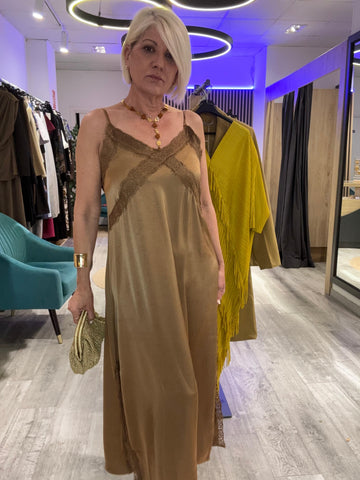Vestido lencero