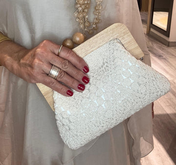 Clutch Crochet Beige