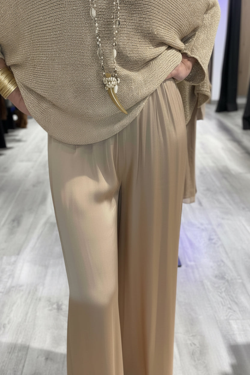 Pantalón satén   Color Dorado