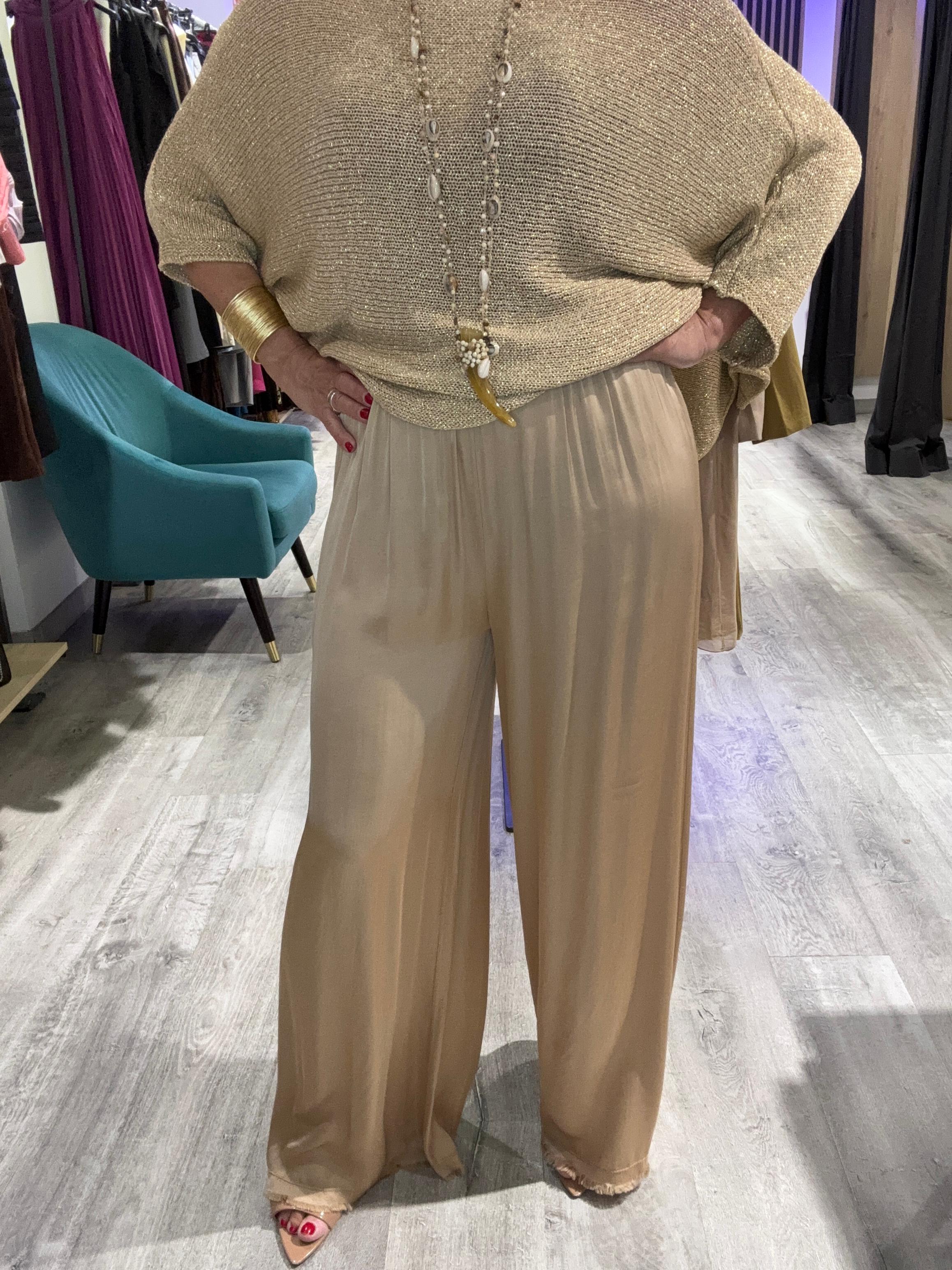 Pantalón satén   Color Dorado