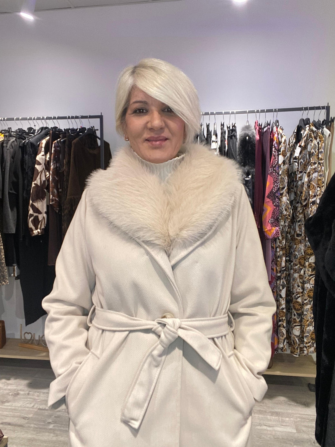 Abrigo Largo Luna con Solapa de Pelo - Boho Luxe