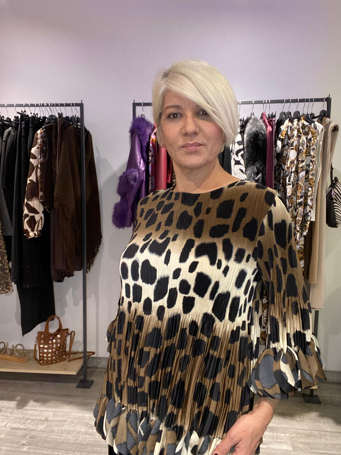 Blusa Martina Animal Print - Elegancia Boho-Luxe Talla Única 38-50