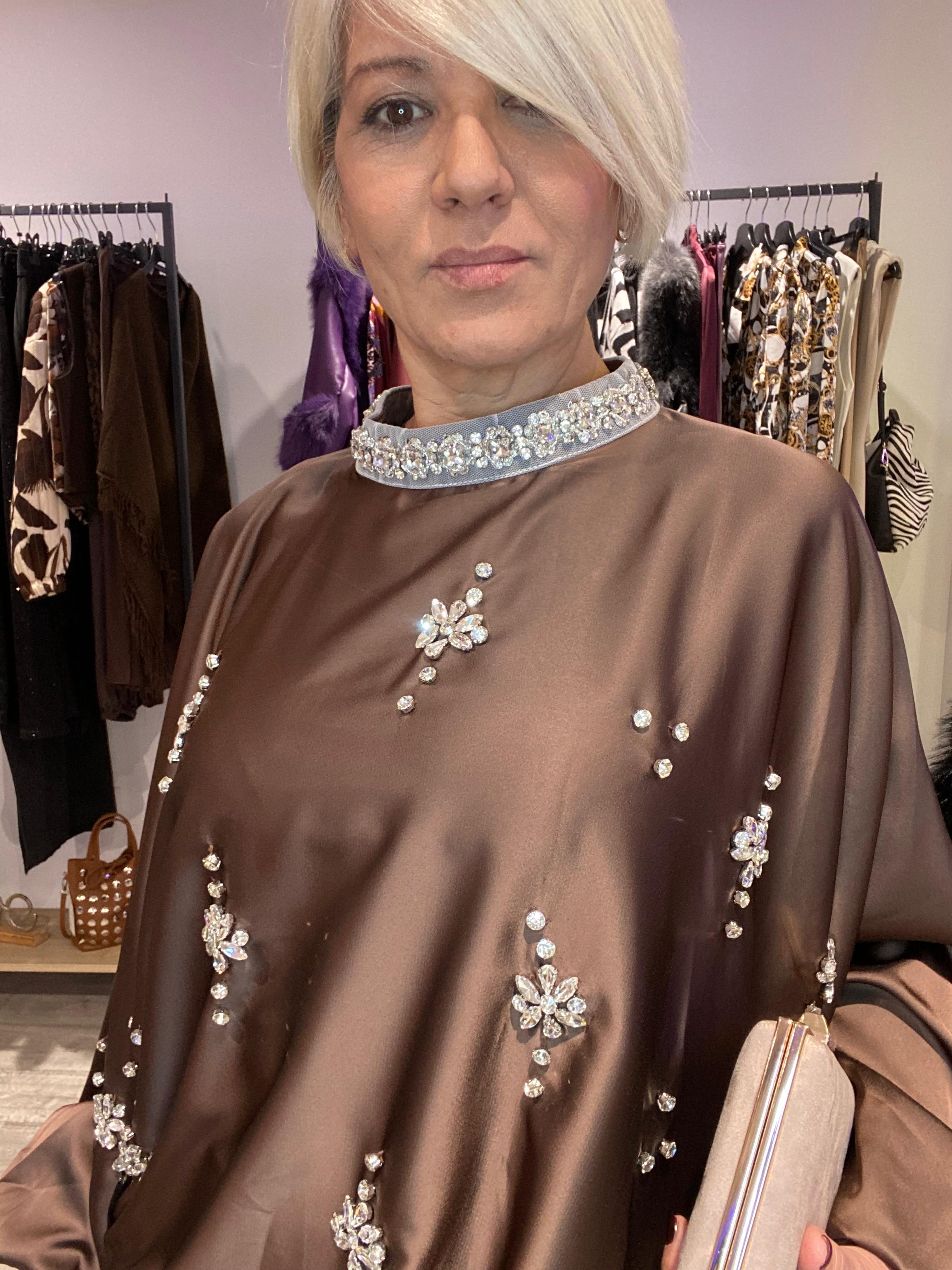 Blusa Diana Marrón Elegante - Versatilidad Boho-Luxe