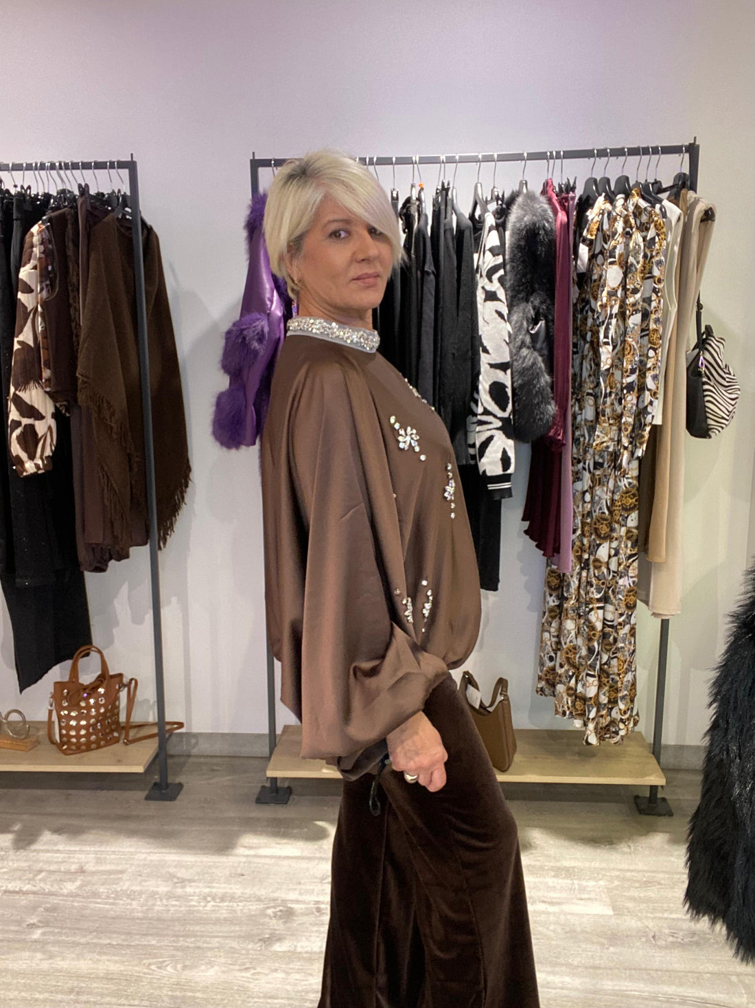 Blusa Diana Marrón Elegante - Versatilidad Boho-Luxe