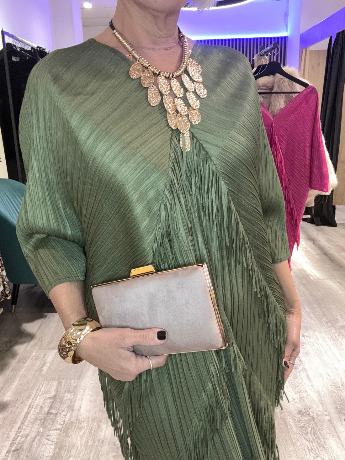 Vestido boho  flecos verde oliva