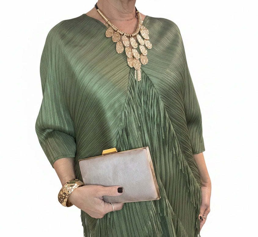 Vestido boho  flecos verde oliva