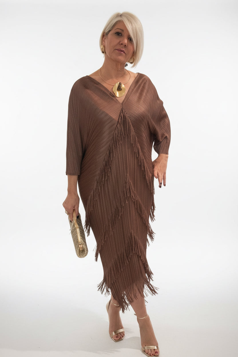 Vestido boho flecos marrón