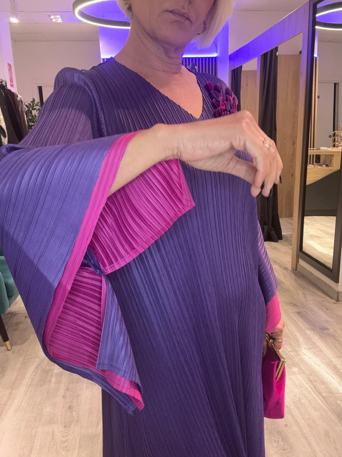 Vestido Carmen morado y buganvilla