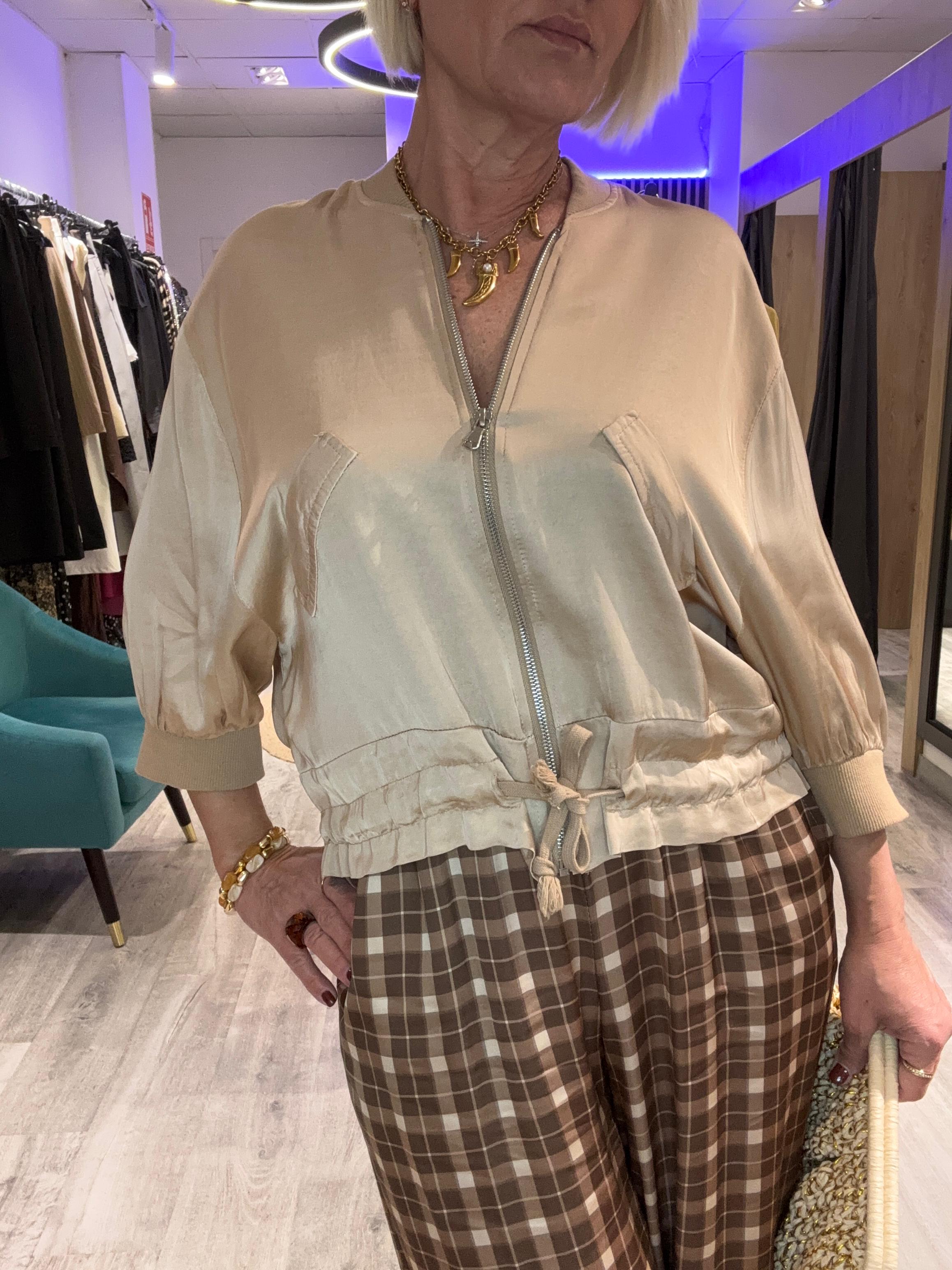 Conjunto Cuadrille, Bomber y Pantalón Bombacho