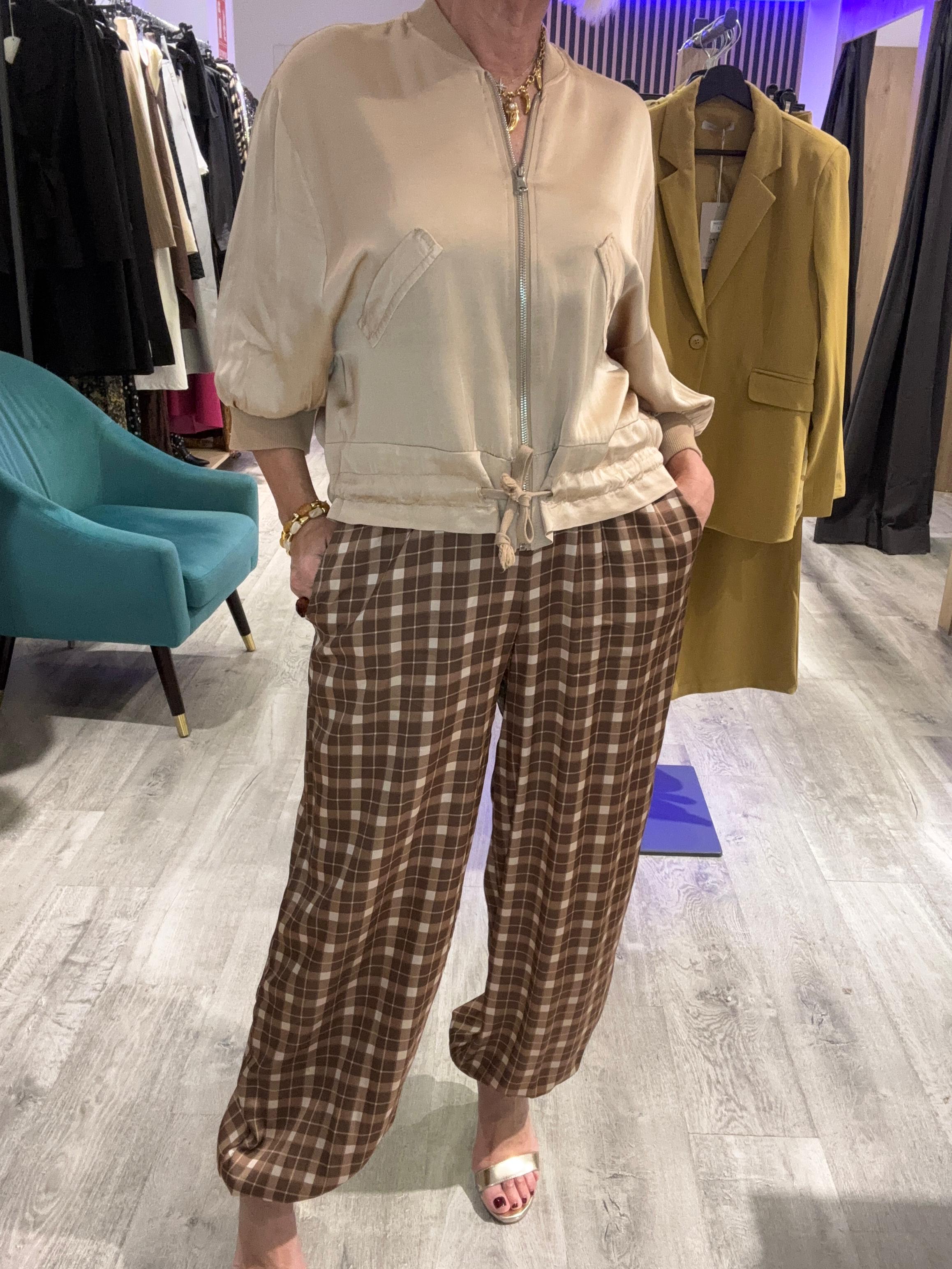 Conjunto Cuadrille, Bomber y Pantalón Bombacho