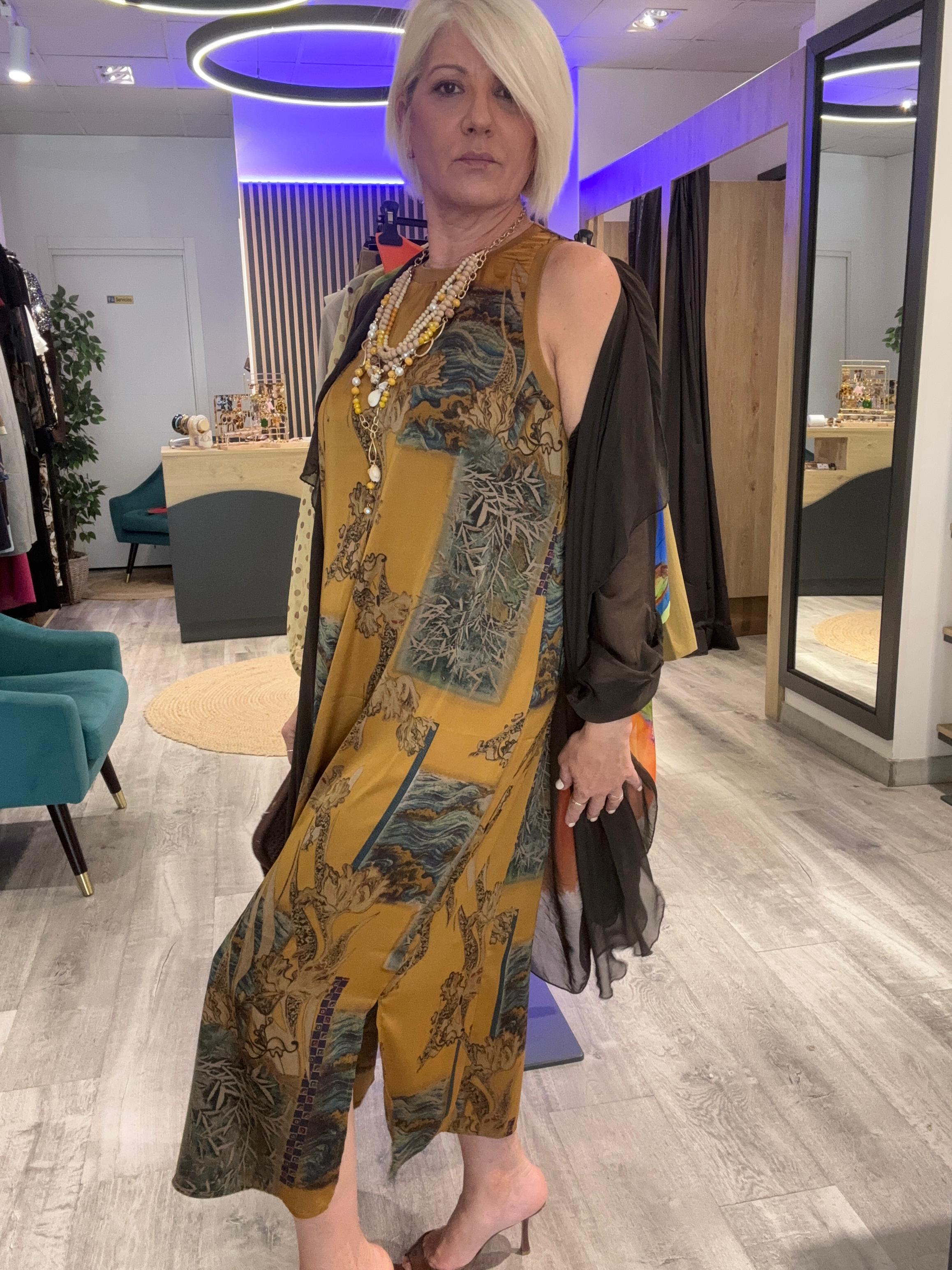 Vestido seda África
