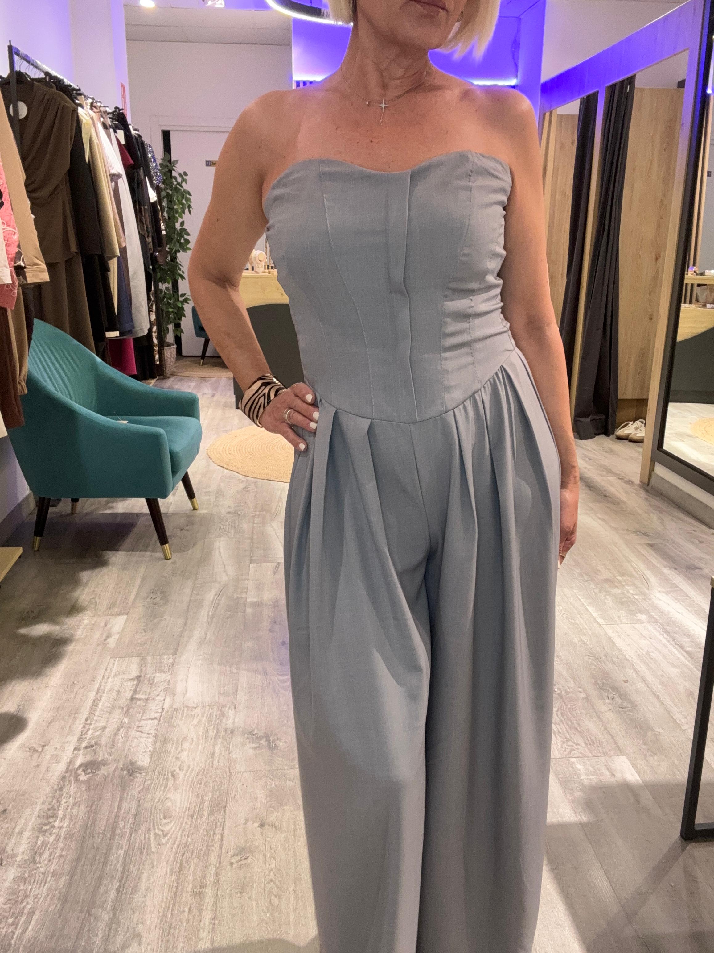 Mono minimal Chic